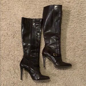 Brown leather Anne Klein boots, Size 8